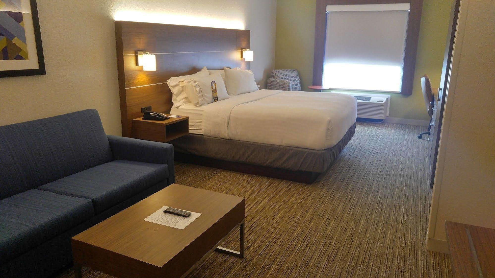 Holiday Inn Express Hotel & Suites Jasper By Ihg Exterior photo